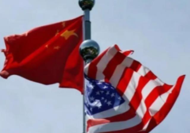 一旦中国今天清空7307亿美元美债，明天，我们自己的出口企业，就将接不到一张新订