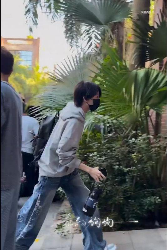 TF四代围读上班TF四代围读上班，TF四代《我们的少年时代2》围读上班