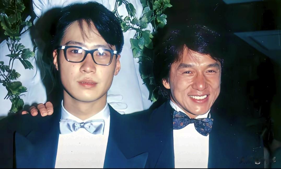 成龙×黎明年轻的黎明儒雅帅气，成龙意气风发，梦回港片黄金年代两人经典合作1