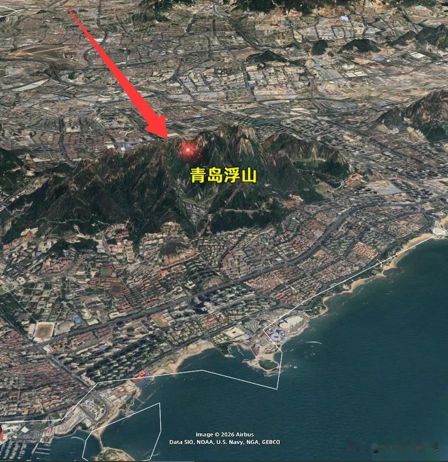 102吨巨石，15公里走了34天，百姓拆墙让路，只为一块石头进京你能想象吗，一