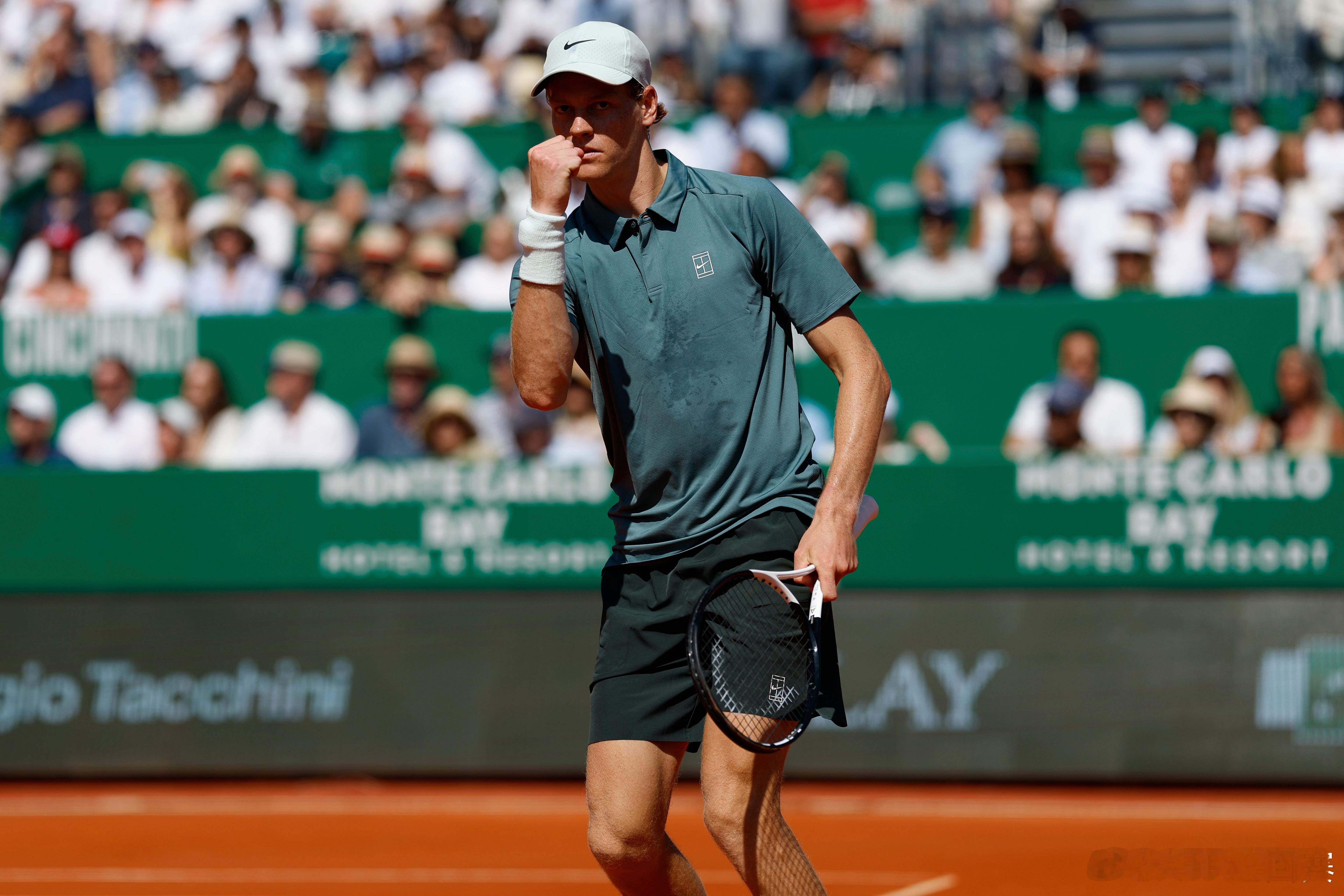 NO.1之争正式打响⚔️蒙特卡洛大师赛决赛，阿尔卡拉斯与辛纳将向下周NO.1宝座