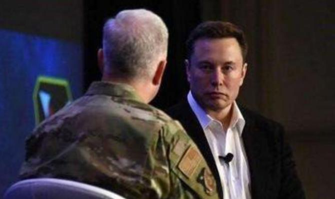 马斯克直接对特朗普发出警示！如果未来爆发世界大战，美国或将成为第一个战败的国家，
