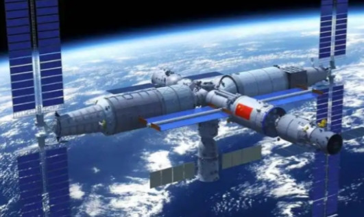 “空间站不允许使用中文！”在2022年，中国宇航员在中国的太空站上，遭到一个