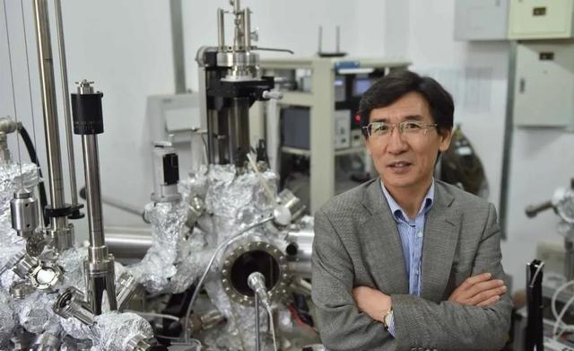 中国本土实验室，整整一百多年没长出一颗物理学诺奖了。中国离本土物理诺奖最近的人，