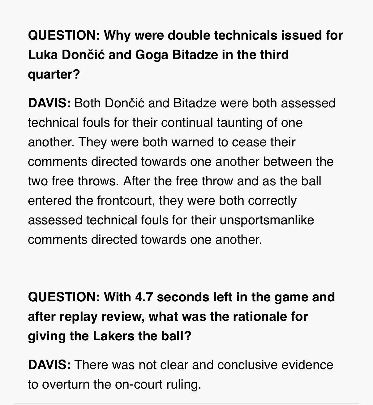 问题：在第三节，为何东契奇与比塔泽被双双吹罚技术犯规？戴维斯（裁判代表）：东契奇