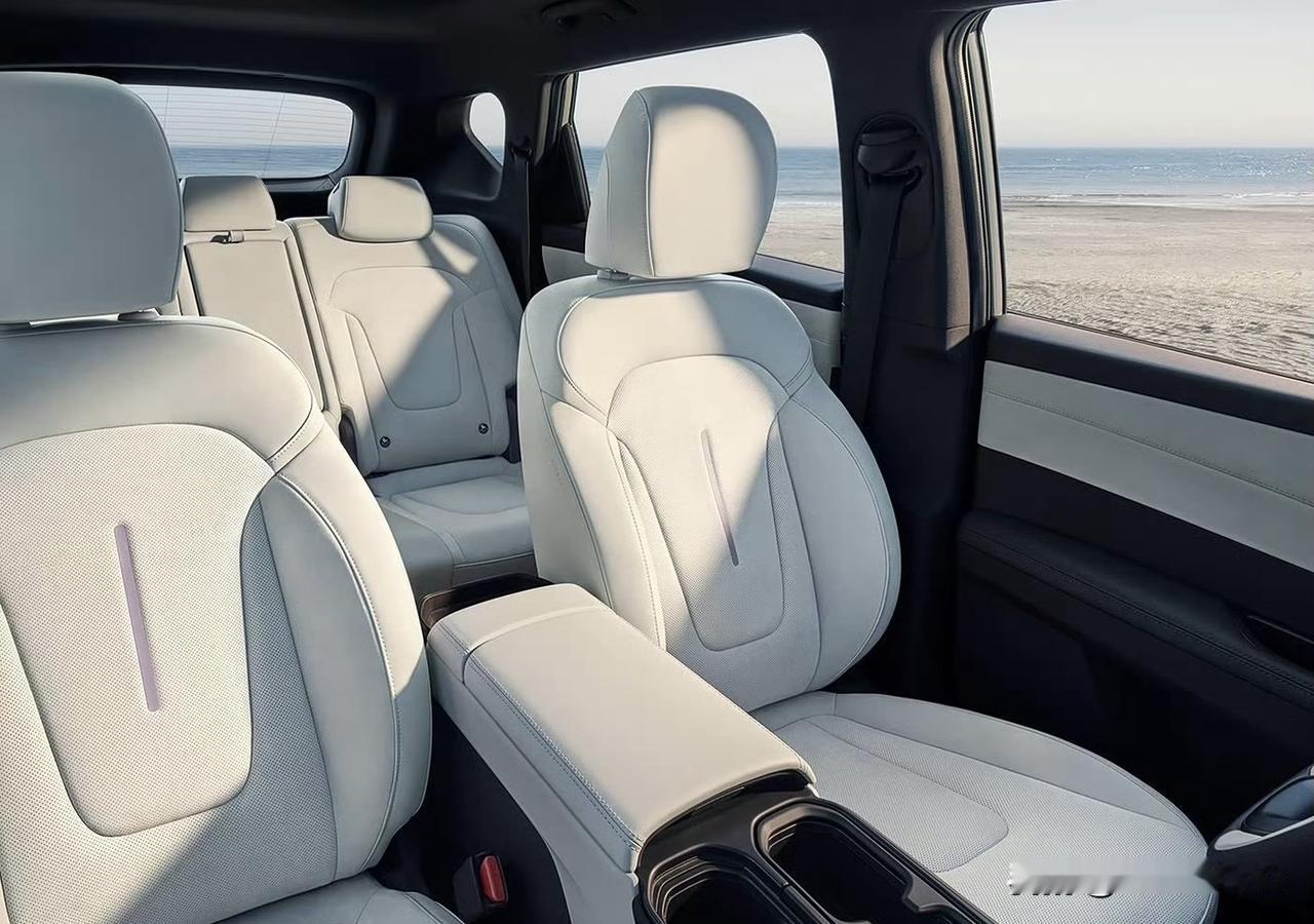 北京现代纯电SUVEO羿欧正式上市，融合安全、操控与续航优势，契合家庭用车需求