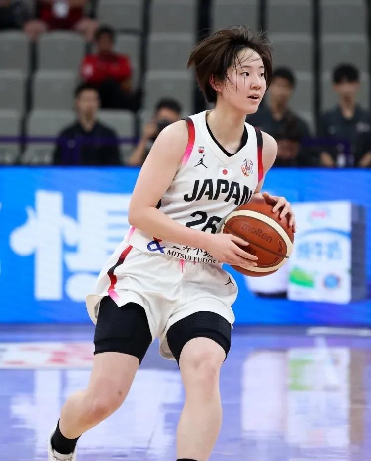 女篮输球还是意难平呀，爆砍27分的田中心在日本联赛场均只有3.6分！在昨晚中国