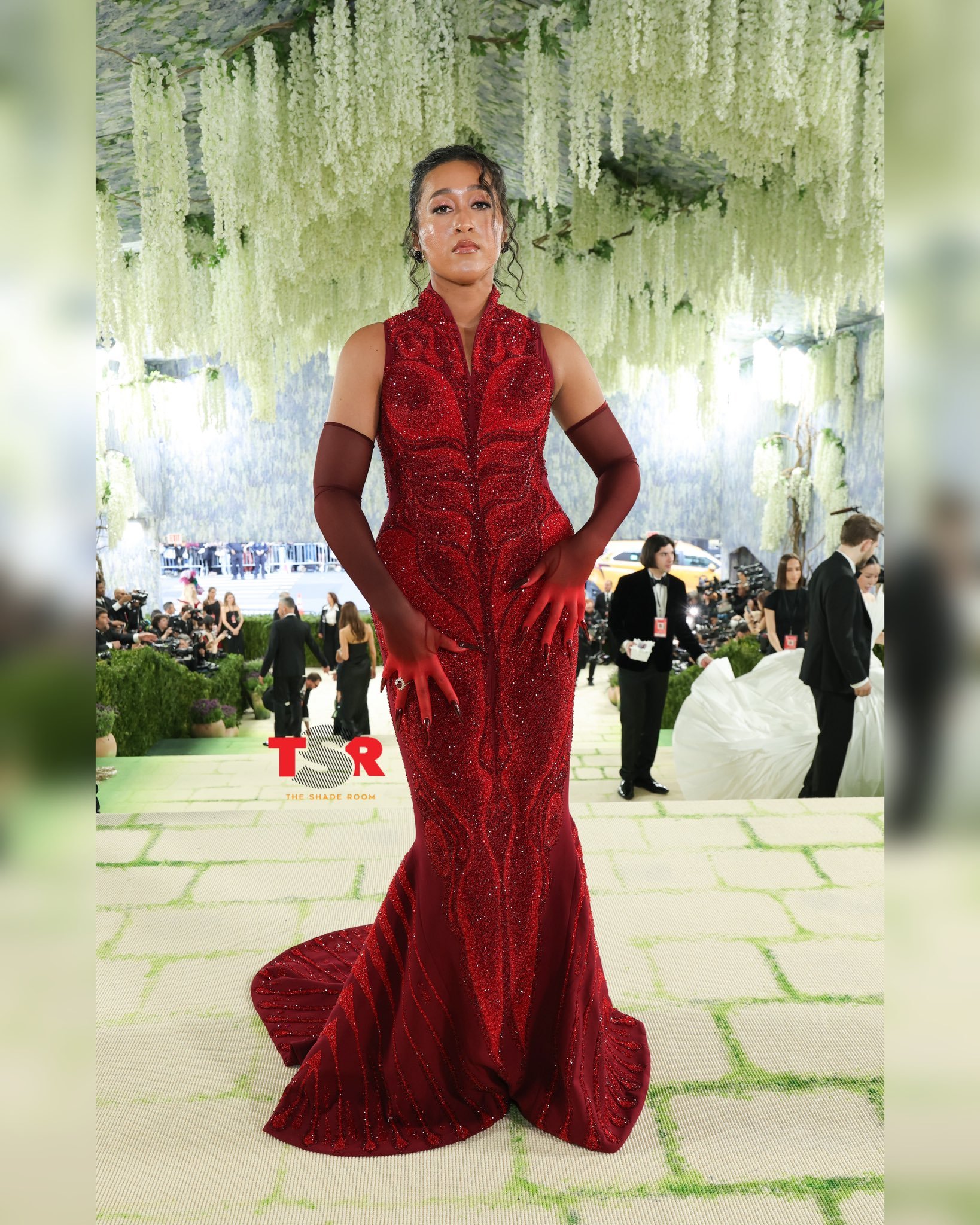 大坂直美“惊”“艳”亮相MetGala，吸引全场目光！👀今年的主题是“时尚即艺
