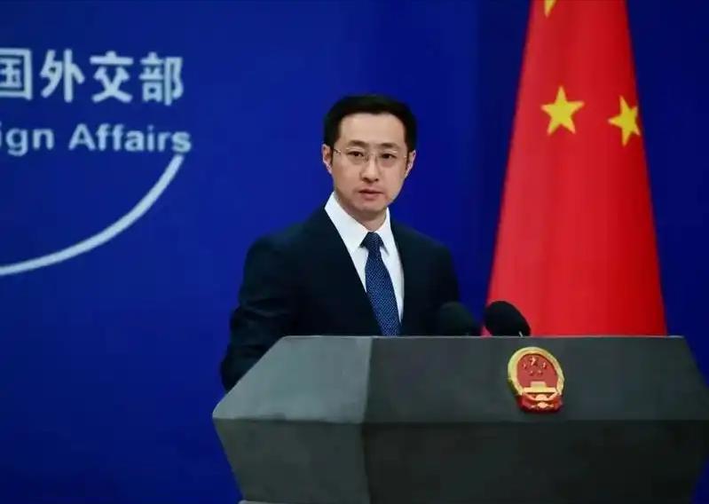 5月6日，中国外交部例行记者会上传来一则备受瞩目的消息。当有记者问及美国总统特