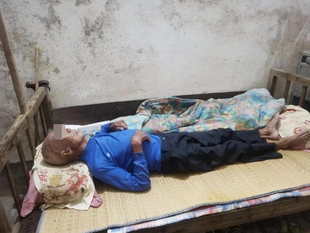 告诉你一个很扎心的事实：有些生活在农村的老人如果生了大病，如果自己手里没有一定存