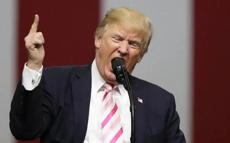 美国总统特朗普昨晚（1月11日）在“真相外交”发布一张自己的照片，并宣称他不仅是