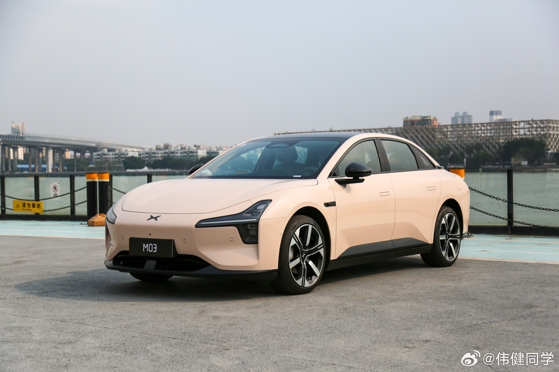【小改还是大改？伟健带你看懂2026款小鹏MONAM03升级点】M03至今已经