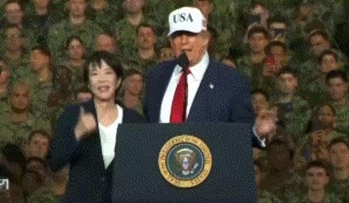 特朗普东亚之行，先把日韩敲定，薅秃噜皮，然后与中国握手颜欢，商量两家（G2）共管