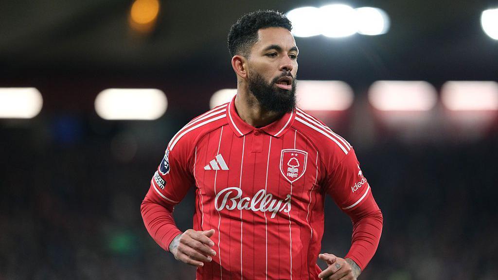 【抢手货道格拉斯·路易斯！】罗马诺消息，切尔西和阿斯顿维拉都在考虑在这个转会窗口