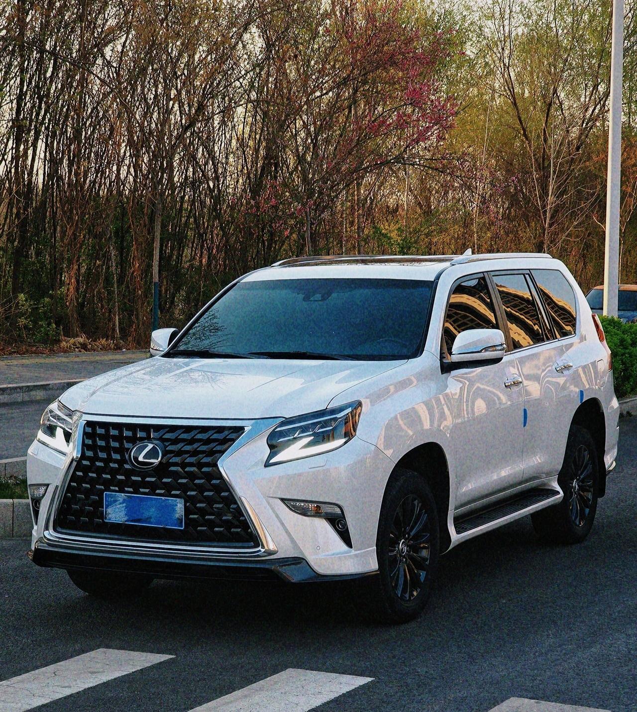 雷克萨斯GX460的含金量真的拉满！2023年上牌的超级运动版6座，一手车，整车