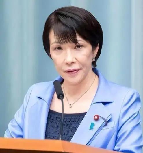 高市早苗这回真急了！美日军演刚在咱们家门口摆开阵势，日本连战斧导弹都搬上了舰。就