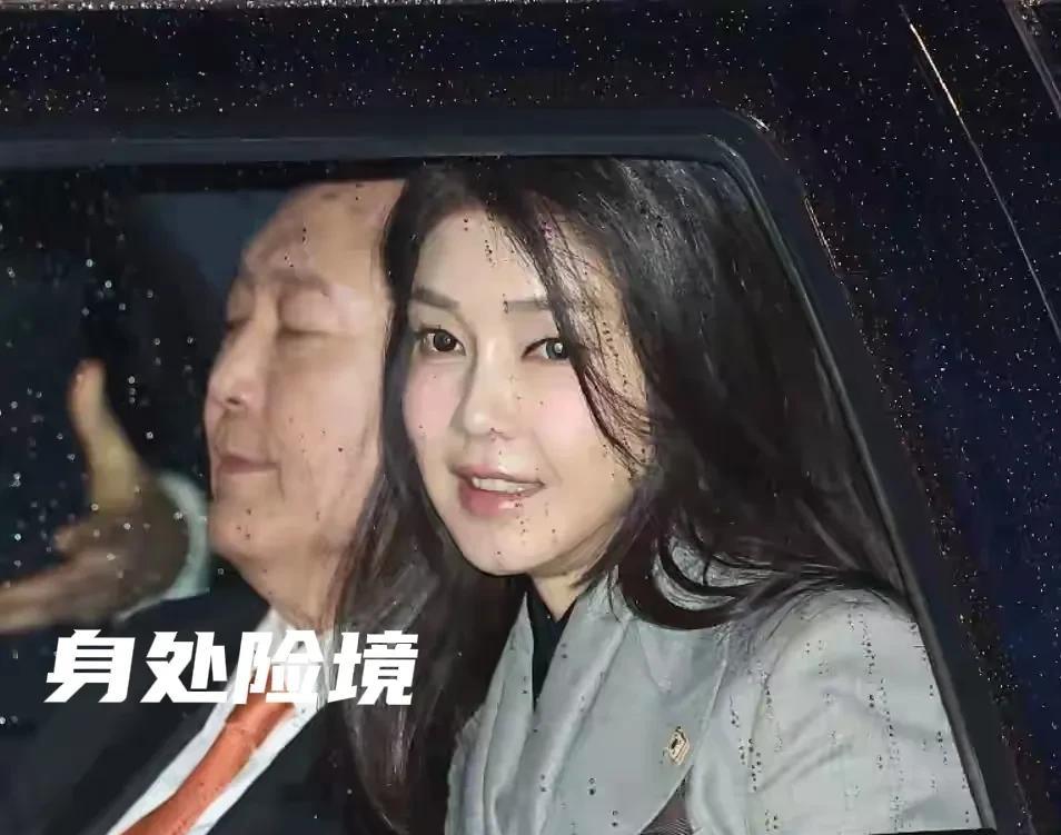 全世界最高危职业，最后一位你们没有想到吧！1、战地记者：在战火中执行任务2、
