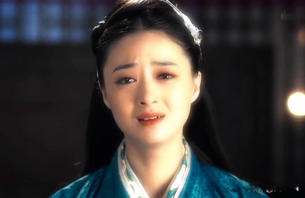 北宋时期，一貌美妇人，衣衫不整，哭哭啼啼地跑去找县太爷，抽泣着说：“陈甘趁我男人
