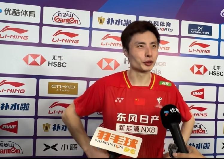 止步中国大师赛首轮，石宇奇：相信能努力调整过来。中国大师赛男单首轮，石宇奇0比2不敌骆建佑，比分很低