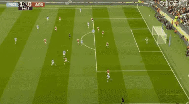 太滑稽了！多纳鲁马门前“玩火”，阿森纳闪电扳平！英超联赛第33轮，曼城主场对阵