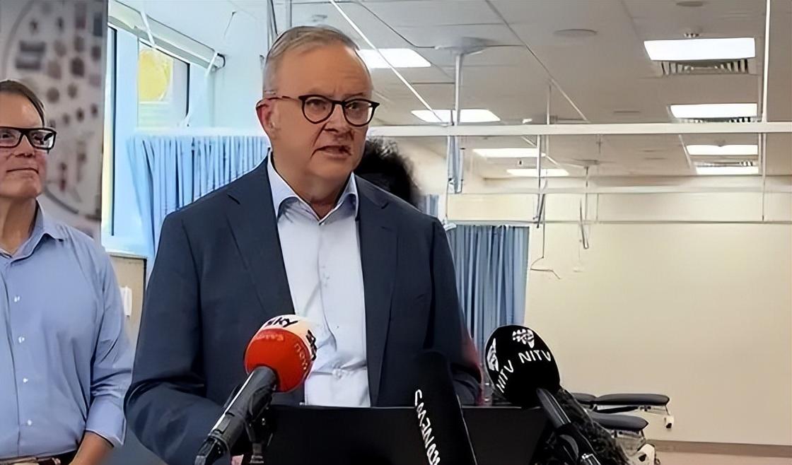 美国人这回是彻底把脸皮撕下来了！不再是暗戳戳的打压，而是光天化日之下的“明抢”。