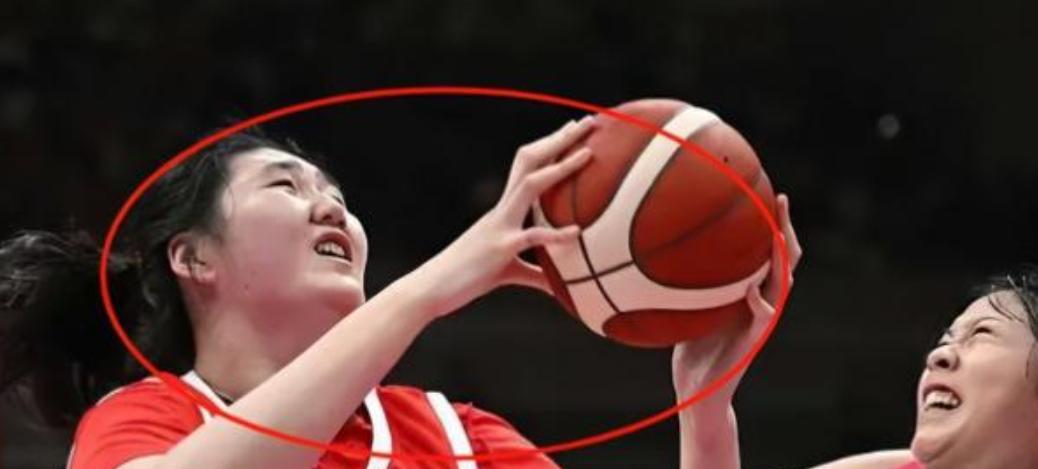 中国女篮大胜日本，