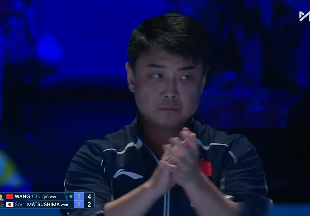 别再吹什么日本18岁天才了。我告诉你，王楚钦昨晚干的不是比赛，是驯兽。一场顶