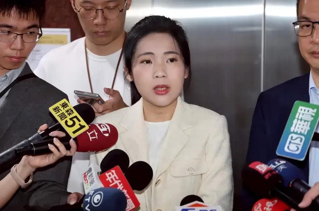徐巧芯寻求军公教支持，改打恐吓牌了！岛内大规模罢免投票第二阶段告一段落，