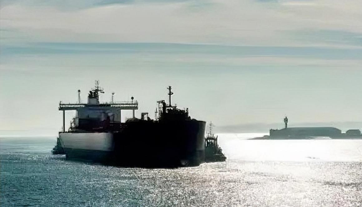 印度需求下降，俄罗斯石油的油轮滞留中国附近12月17日，彭博社报道，因印度