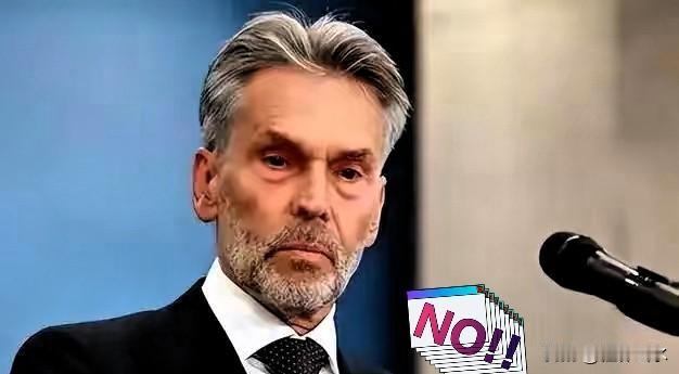 东方大国又双叒减持美债了，这次减持到了6826亿美元，17年以来新低，几乎减半。