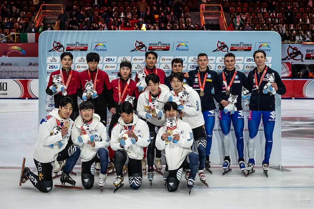 在25-26赛季短道速滑世巡赛第三站格但斯克站最后一日比赛中，由林孝埈、刘少昂、