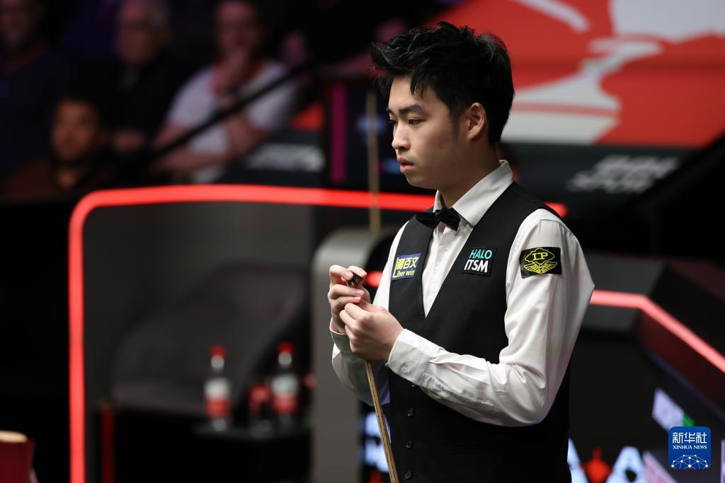 斯佳辉正赛如何能逆风翻盘？结合现在斯佳辉3-6瓦菲的局面，想逆风翻盘，必须