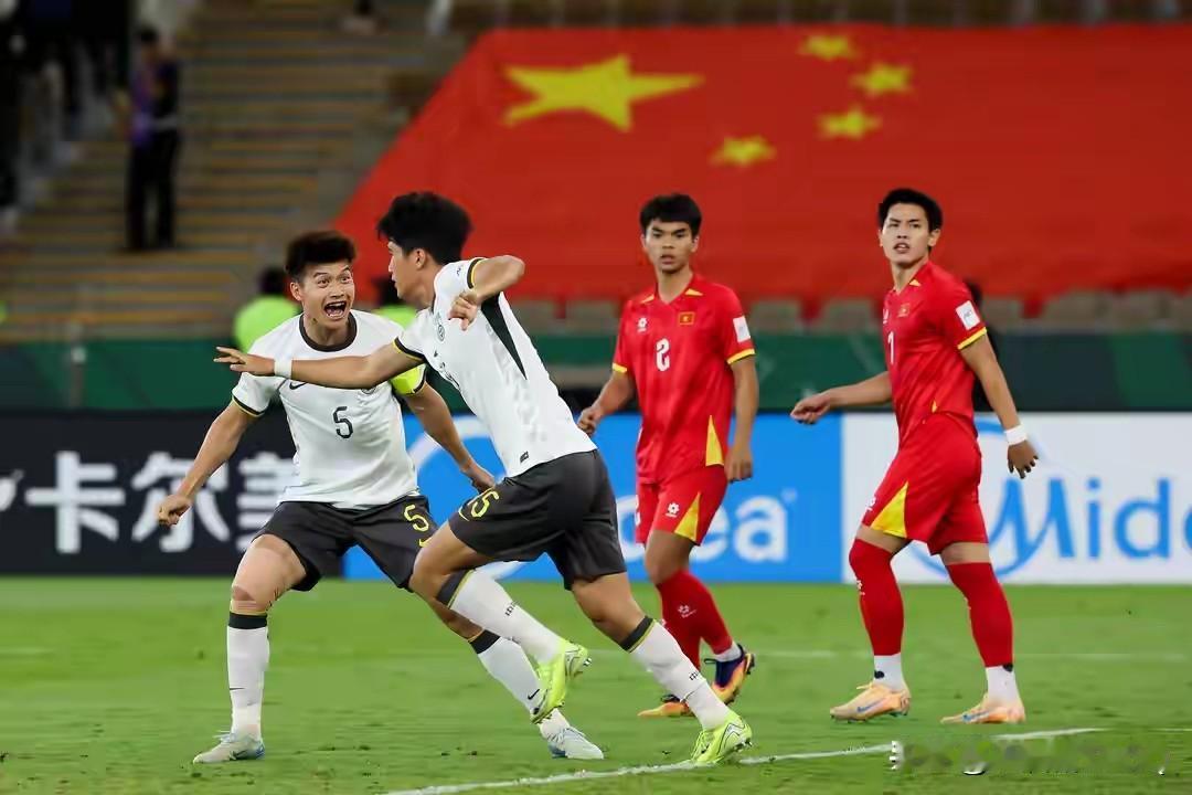 U23国足决赛对阵日本胜算几何！这支国足是日本教练带出来的队伍，可以打传控，也可