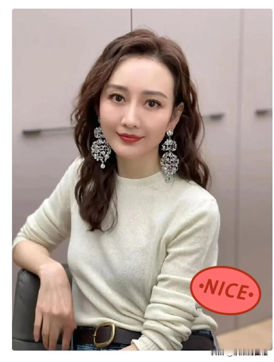 终于明白王鸥为什么不结婚了，不是没人馋她身子，而是她今年43岁，就已经觉得婚