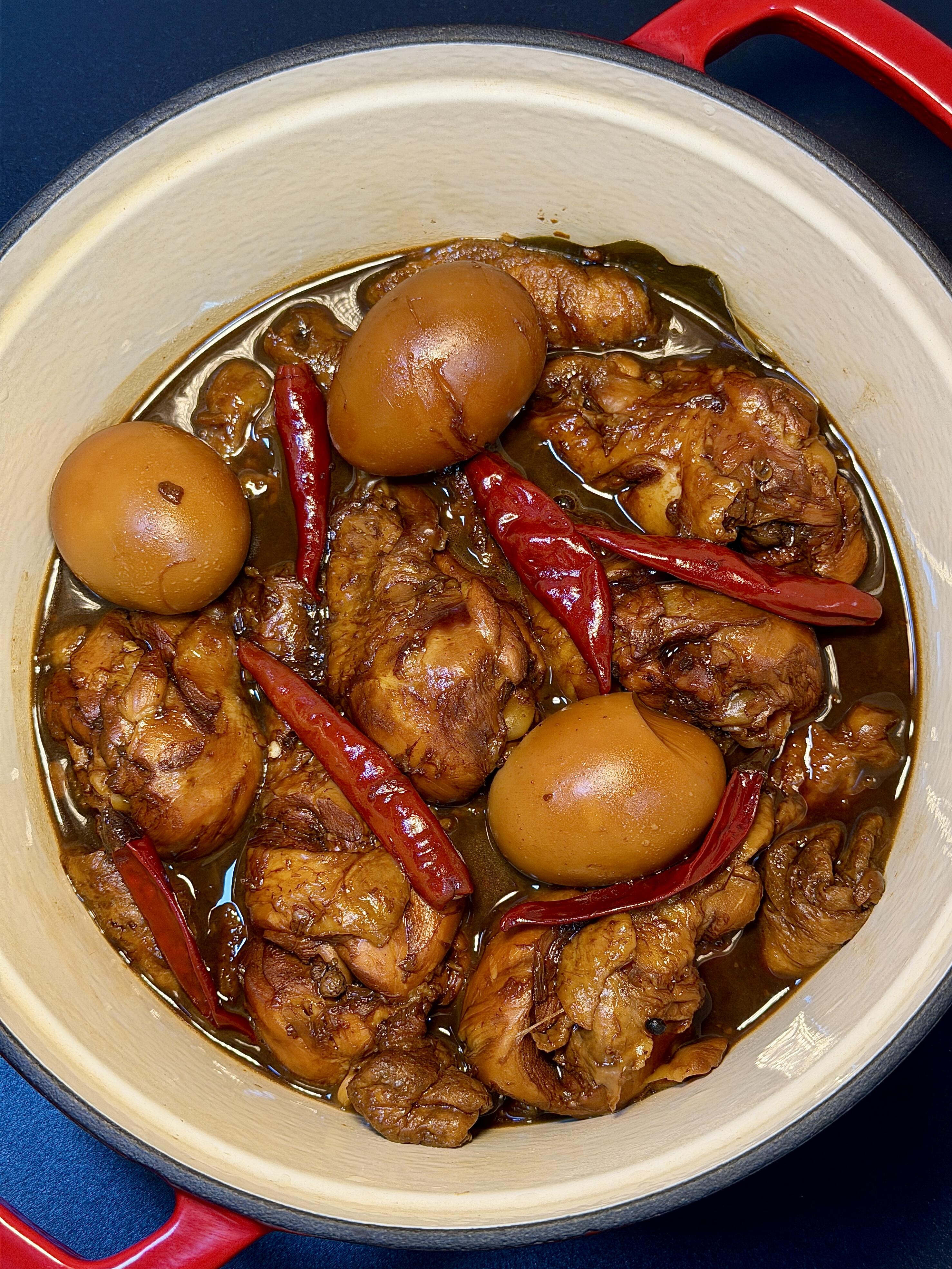 家人们谁懂啊！这道无油懒人卤鸡腿，直接香晕全家人！本来特意留了几个打算明天当零