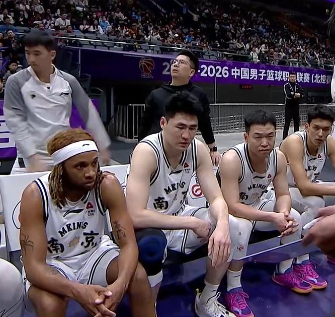 21分12篮板！怪不得赵柏清敢不服郭昊文赢球不可怕，缺谁谁尴尬；郭昊文缺阵，南