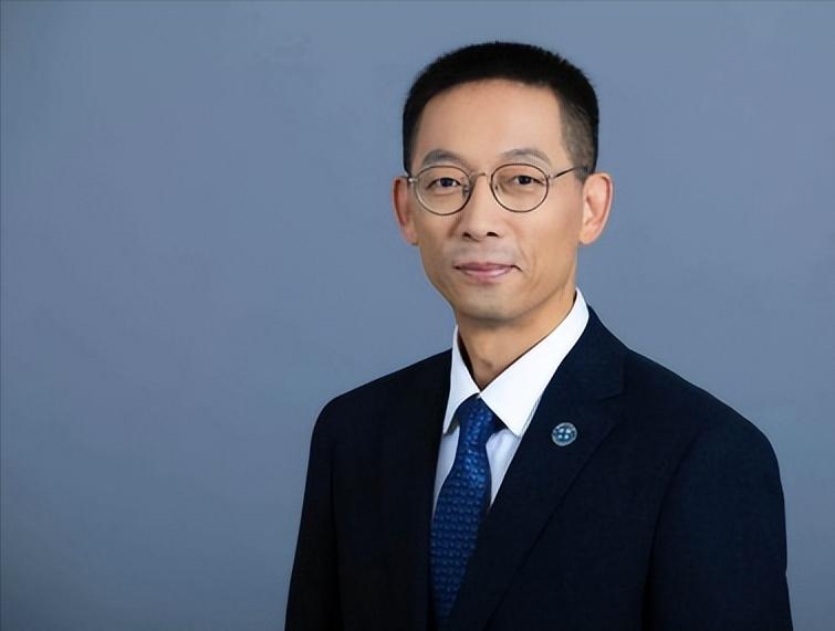 施一公再次语出惊人！他曾说：“美国科学的强大，远远超出我们的想象，它不仅没有衰退