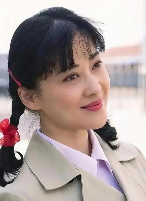 演员梅婷说：“拍父母爱情，片酬300万，郭涛只有8.8万。44集，一集两千块，女