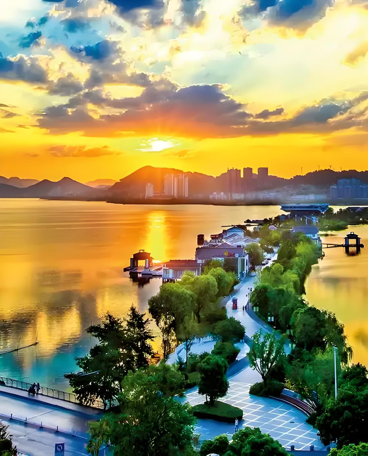 黄石的发展前景那真的是一片光明！它可是有着深厚的矿冶文化底蕴，3000多年前就点