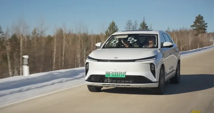 东风风神L8极寒续航实测：-30℃真实续航1119km，打破冬季续航虚标魔咒