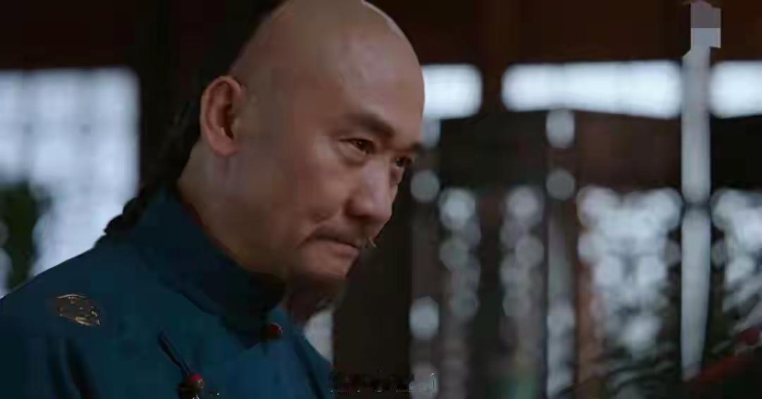 电视剧《大生意人》中的两江总督瑞麟发现古平原获朝廷官职背后有李万堂提供巨额资金运