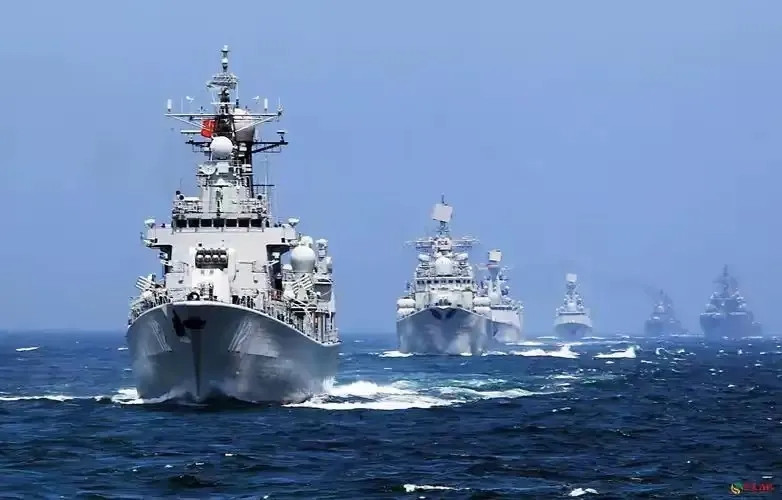 美国司令！收起你的傲慢，你可别在耀武扬威了，你们不是中国的对手，当年小米加步枪你