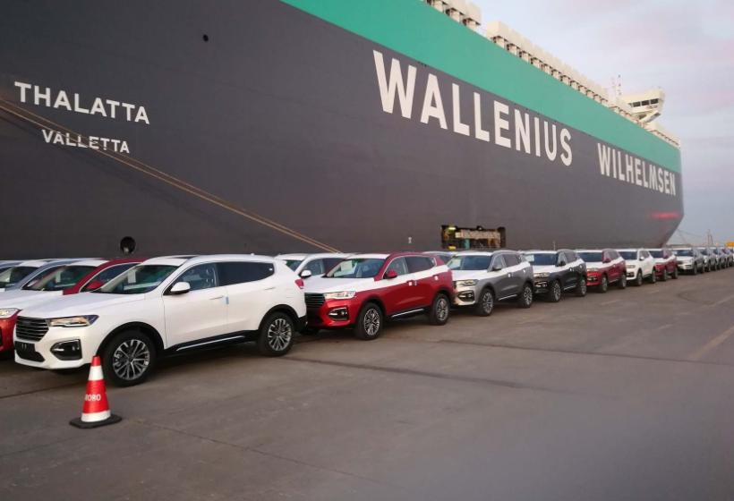 说真的，我真没想到这一天来得这么快，咱们的汽车出口居然直接把日德给秒了。你看那