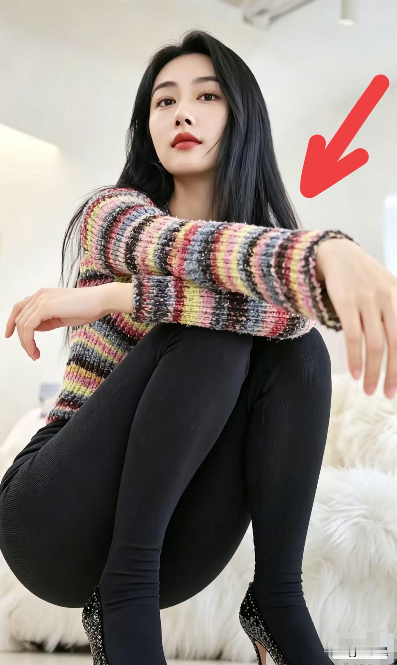 “美人蹲”简直绝了！这位单身小姐姐气质迷人，怎么可能还在静待良缘？瞧，每一处