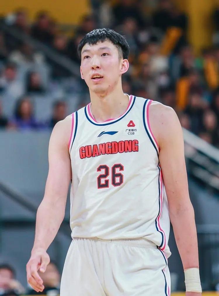 杨瀚森比周琦的选秀前景看好吗？为什么？中国球员，最近登陆NBA的只有周琦。世青