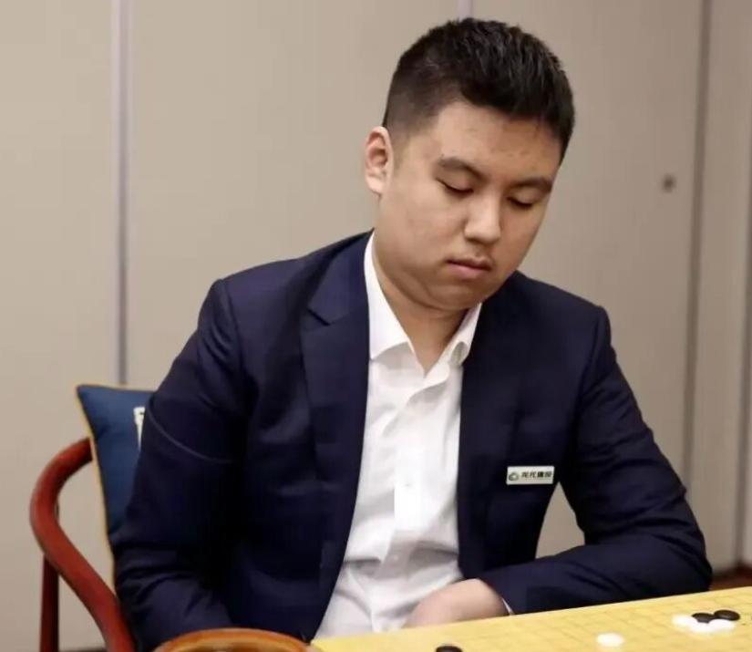 全国围棋锦标赛~金禹丞提前两轮夺冠2026年中国围棋锦标赛（个人）于9月8