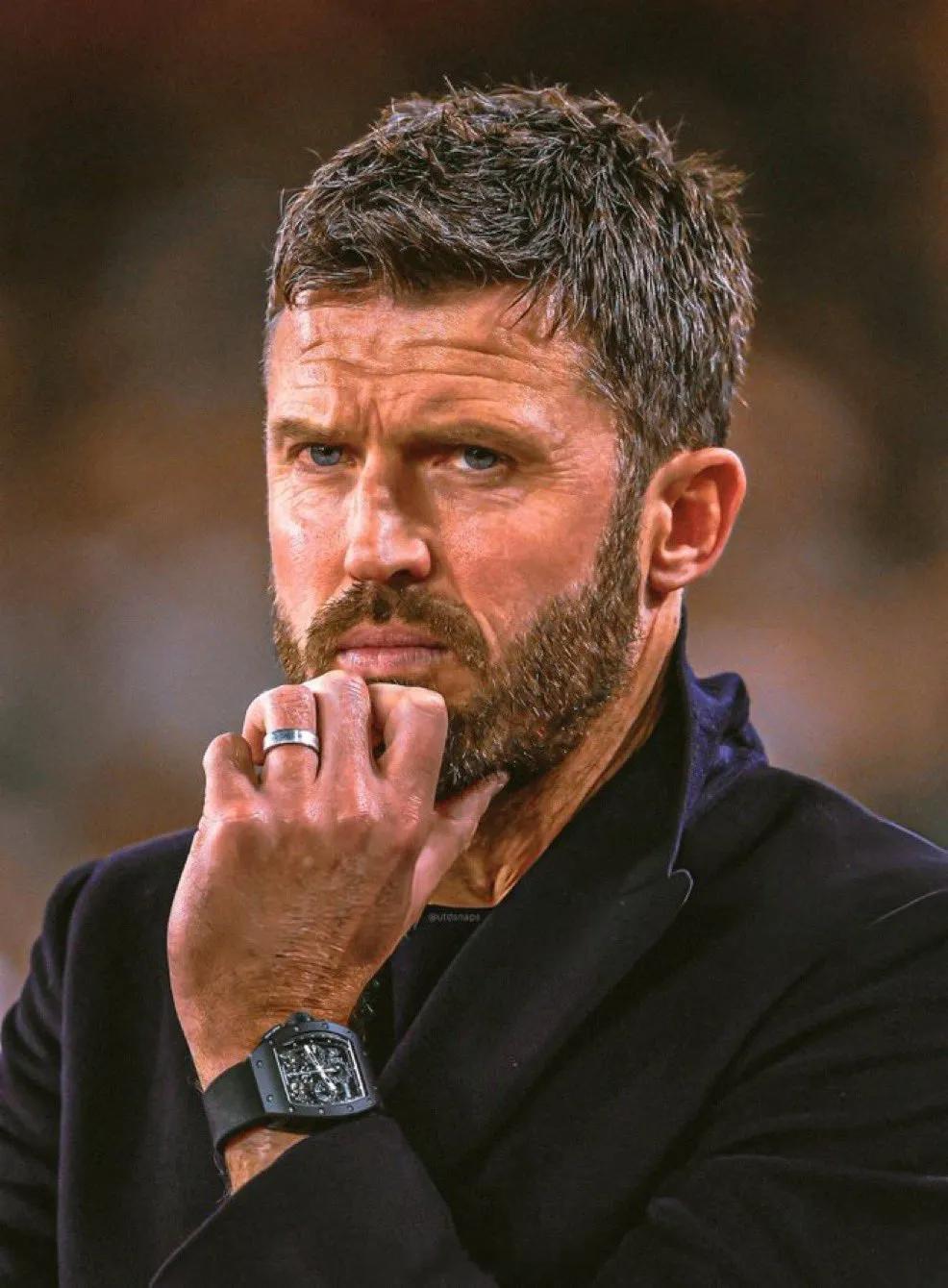 【转正？还是算了吧】尽管卡里克带领曼联在英超取得五胜一平的成绩，但加里·内维尔仍