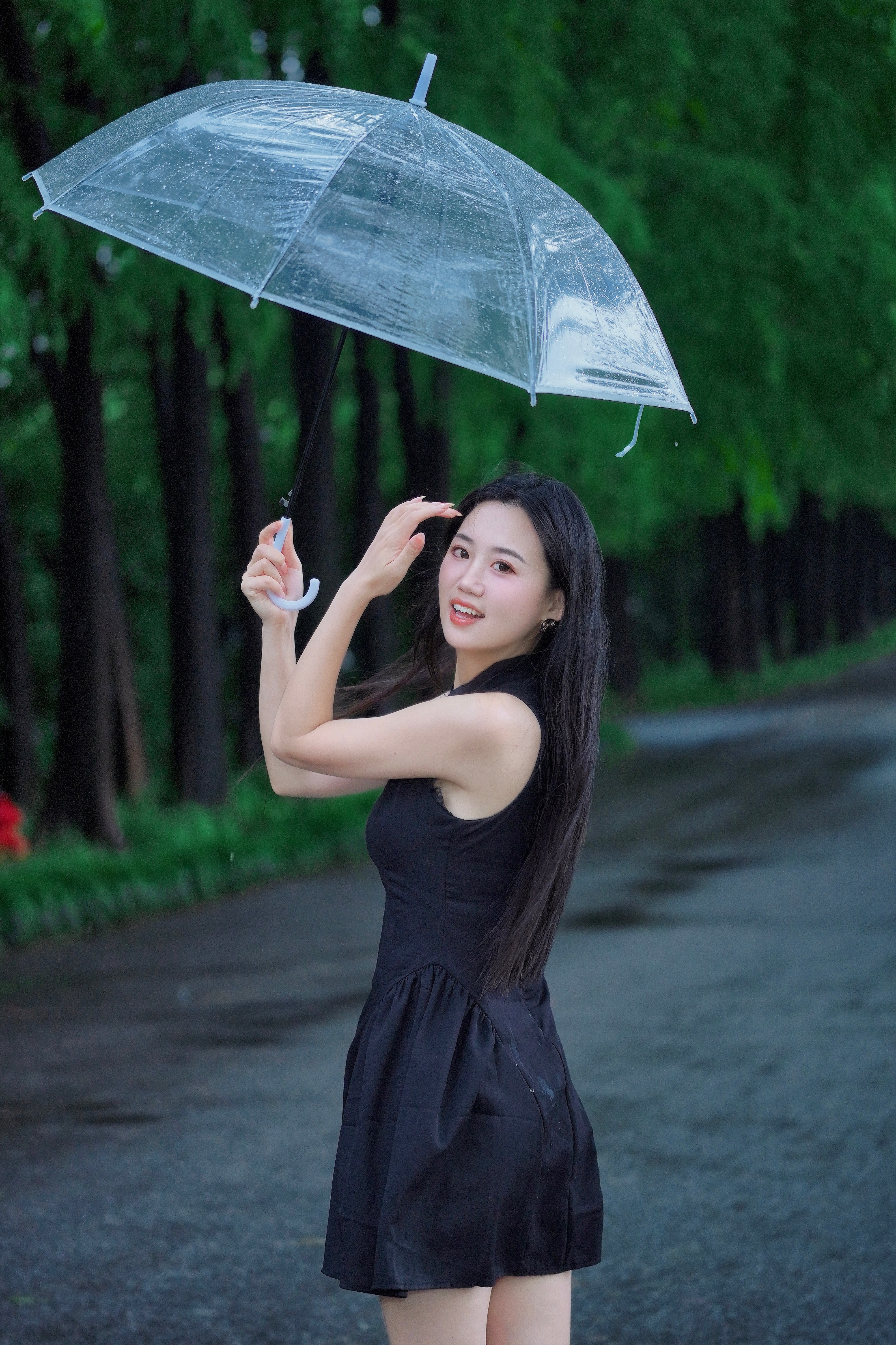 逛公园🎏上海这天气一会儿下雨一会儿晴​​​