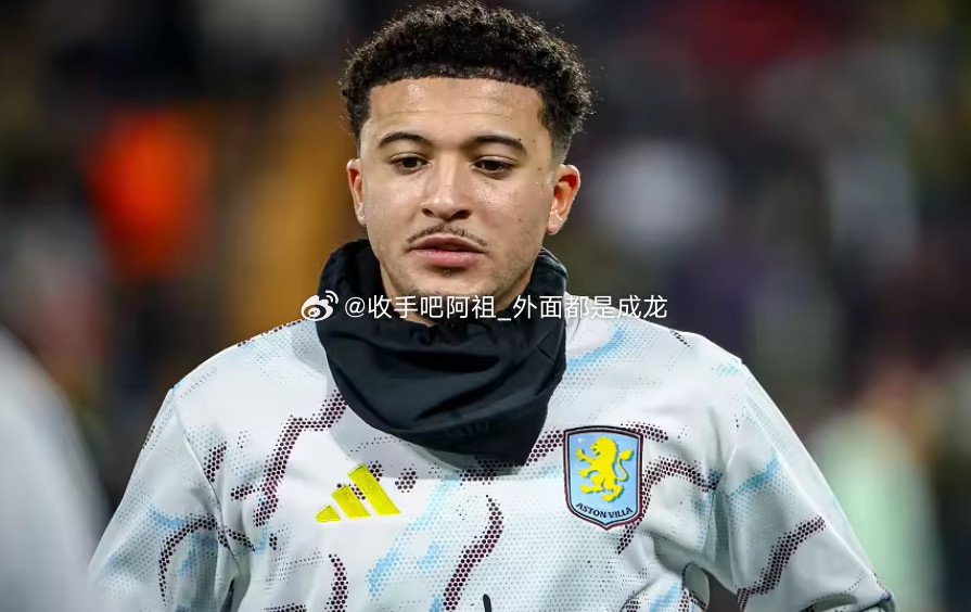 据《图片报》的消息，桑乔如果想要在今夏再次回到多特蒙德效力，将面临大幅降薪。报道