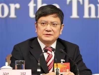 “浙大教授”郑强，又一次抛出震撼言论！他直言：“中国是人口大国、劳动人口大国，人